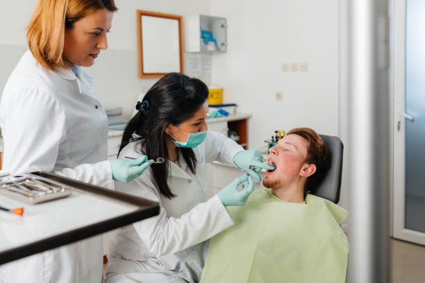 Best 24-Hour Emergency Dental Care in South Gate Ridge, FL