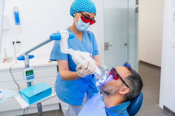 Best Walk-In Emergency Dental Services in South Gate Ridge, FL